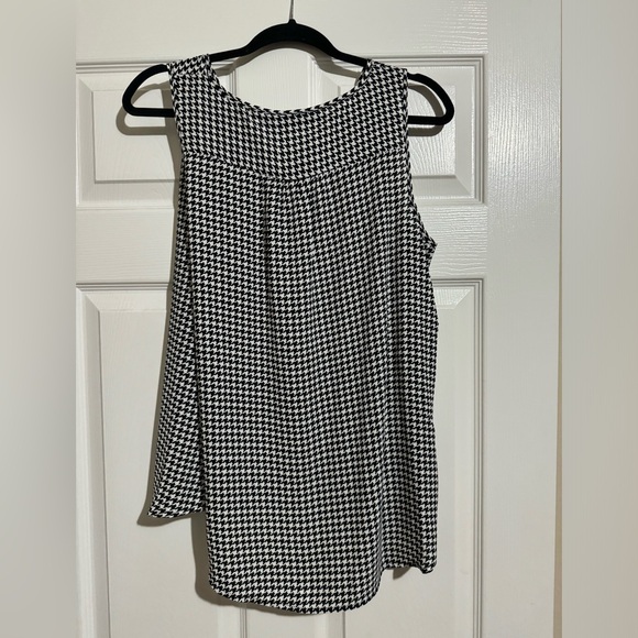 Apt 9 new with tags black and white tank top - Picture 2 of 4